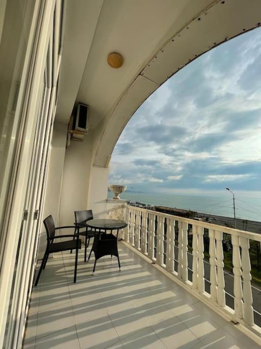 Sea View Studio Apartment In Gonio-Kvariati Exteriér fotografie